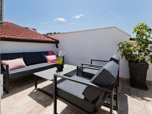 Apartments Bubalo Hvar Town Bagian luar foto