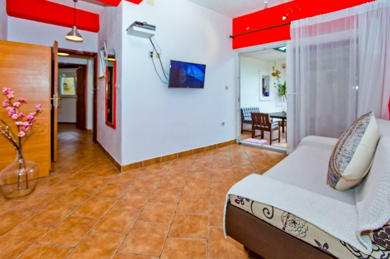 Apartments Bubalo Hvar Town Bagian luar foto