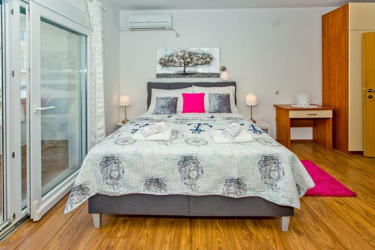Apartments Bubalo Hvar Town Bagian luar foto