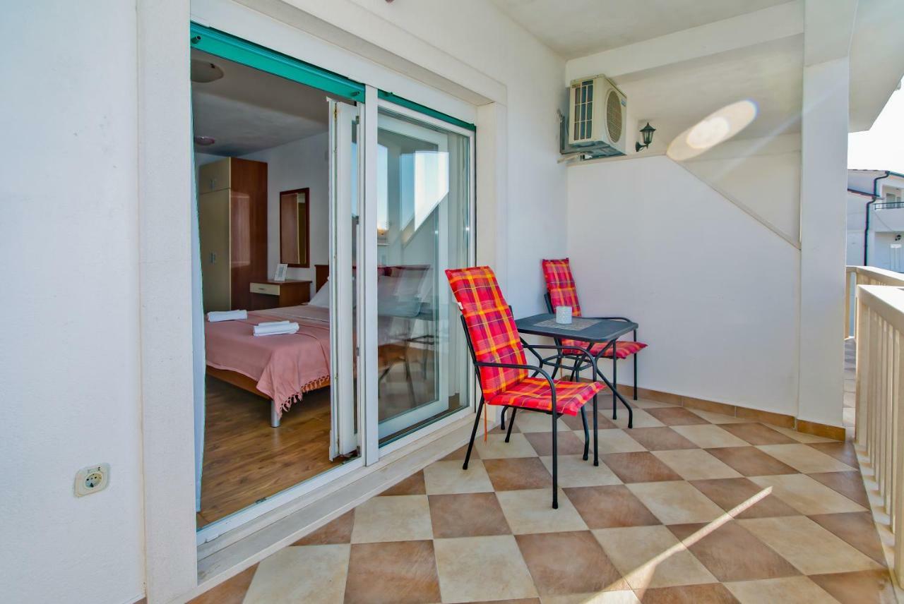 Apartments Bubalo Hvar Town Bagian luar foto
